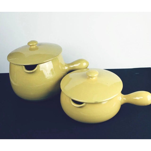 Handmade Ceramic Saucepans from Höganäs, Set of 2 For Sale - Image 4 of 4