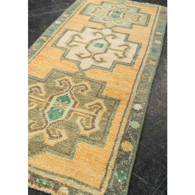 Textile Turkish Mini Rug Oriental Hand Knotted Vintage Rug 1'5" x 3'2" #21297 For Sale - Image 7 of 8