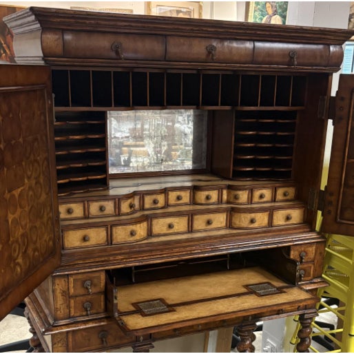 JONATHAN CHARLES SECRETAIRE CABINET Windsor Collection William and Mary walnut secretaire cabinet with fine oyster veneers...