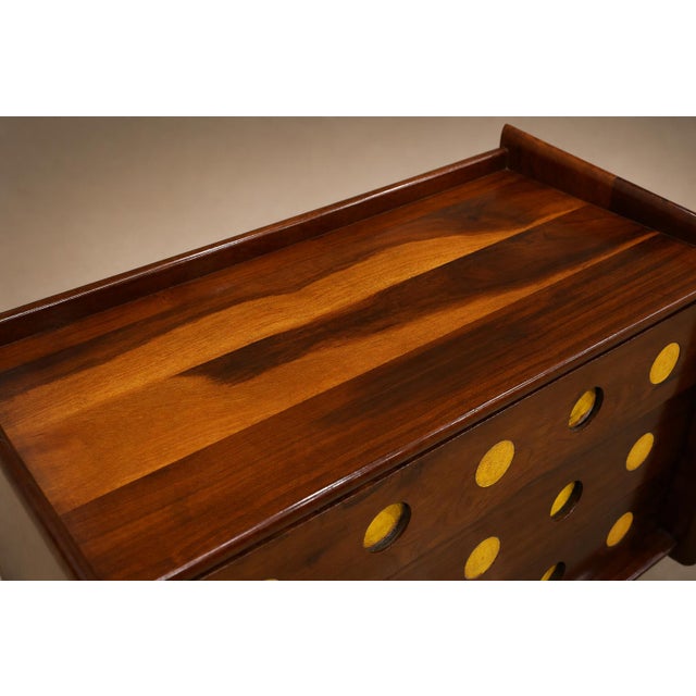 Móveis Cimo Brazilian Modern Imbuia Chest of Drawers by Móveis Cimo, Brazil, 1950s For Sale - Image 4 of 18