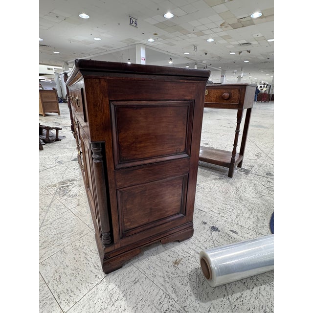 Early 19th Century English Dresser Base For Sale - Image 9 of 18