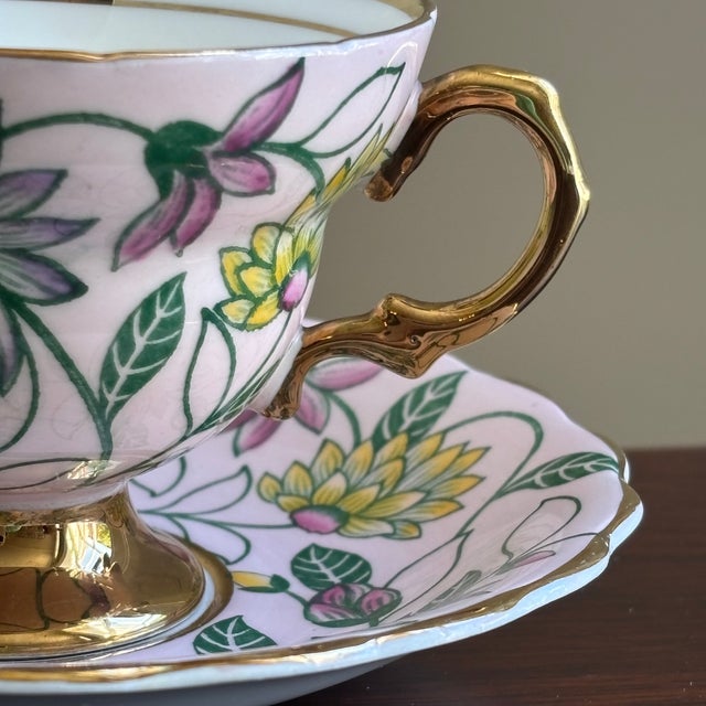Mid-20th Century English Bone China Teacup For Sale - Image 4 of 17