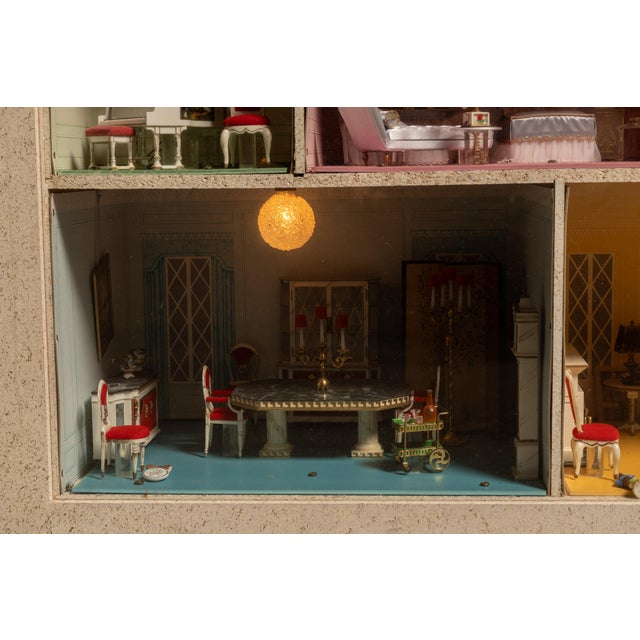 1960s Petite Princess Lighted Store Display For Sale - Image 9 of 10