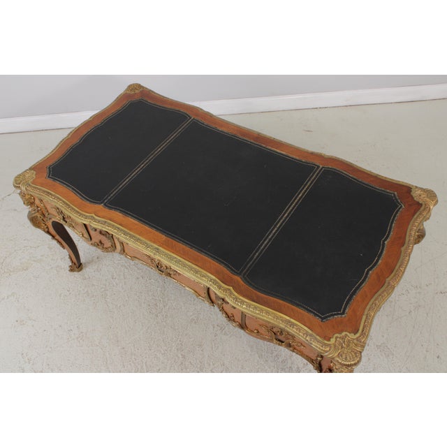 Vintage Louis XV Bureau Plat Writing Desk W. Leather Top For Sale - Image 9 of 18