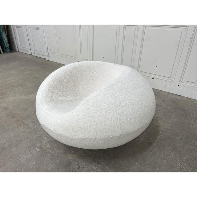 Vintage White Ball Chair, 1970 For Sale - Image 4 of 8