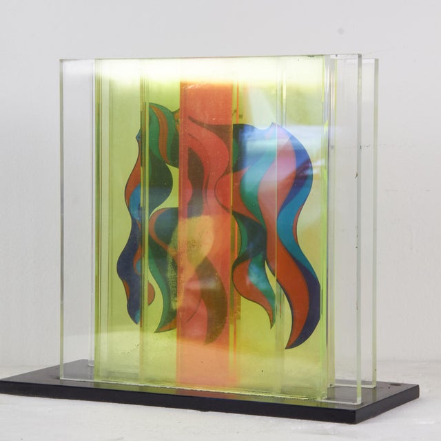 Modern Space Age Acrylic Glass Sculpture, 1970s For Sale - Image 3 of 18