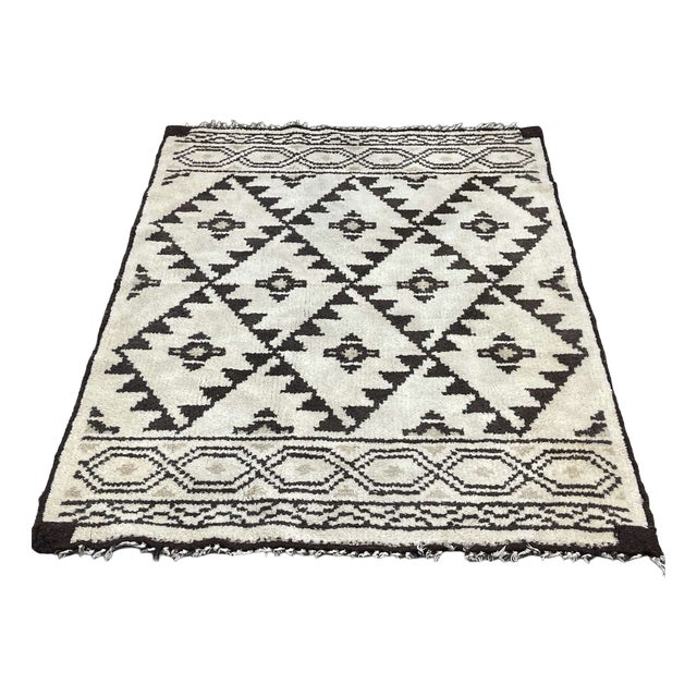 Moroccan Handmade Wool Rug For Sale