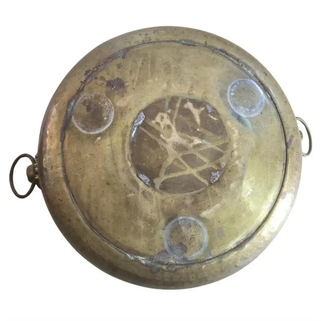 Late 19th Century Late 19th Century Mook Brass Planter Jardiniere With Lion Heads Handles For Sale - Image 5 of 6