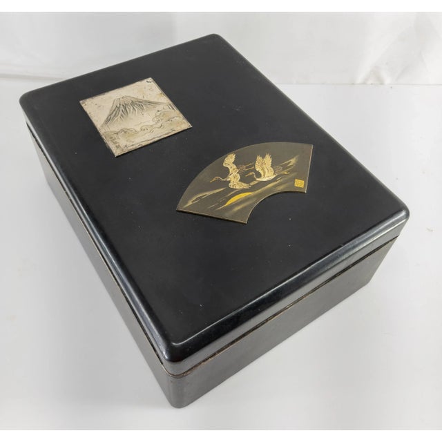 19th Century Japanese Meiji Lacquered Box For Sale - Image 11 of 11