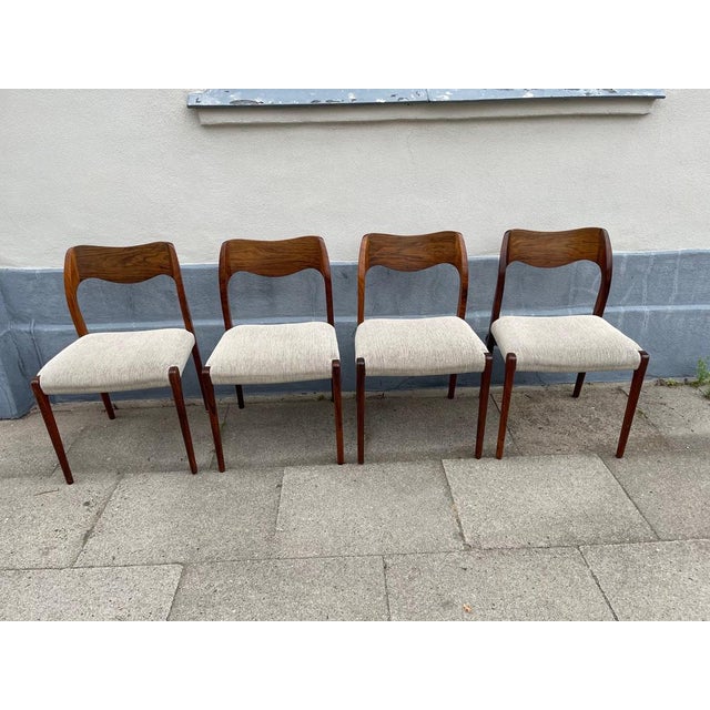 Wood Model 71 Chairs in Walnut and Hallingdal Wool by Niels Otto Møller for J.L. Møllers, 1960s, Set of 4 For Sale - Image 7 of 14