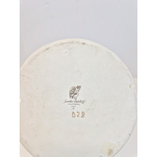 Mid 20th Century Sascha Brastoff Hourglass Vase For Sale - Image 5 of 6