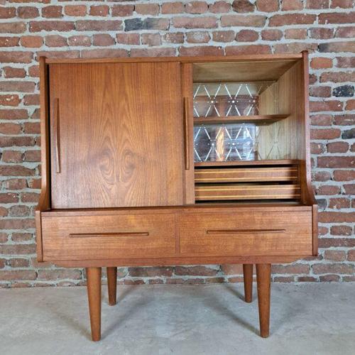 Vintage Teak Tall Sideboard / Bar Cabinet For Sale - Image 4 of 5