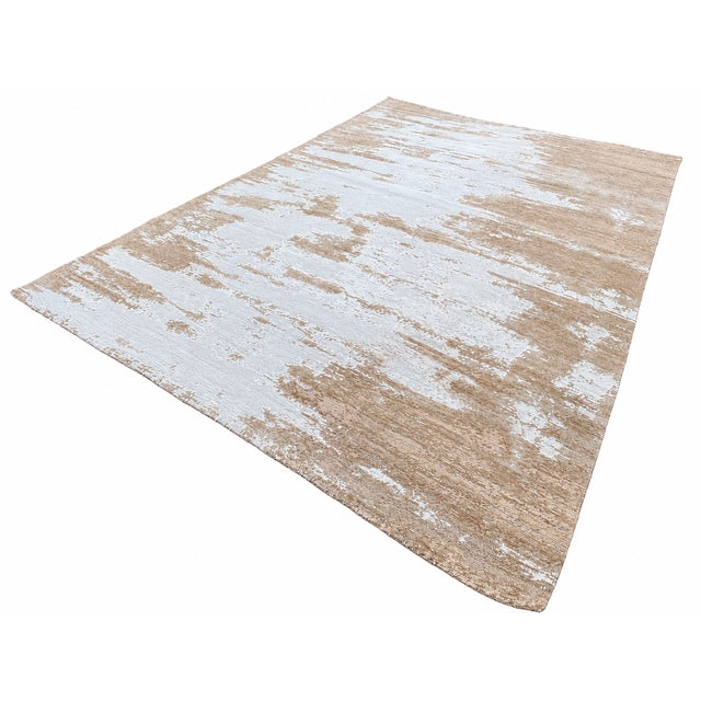 Rh Kasir Wool & Silk Rug – 10' X 14' Wheat/Camel | Hand-Knotted Wool & Silk For Sale - Image 12 of 18