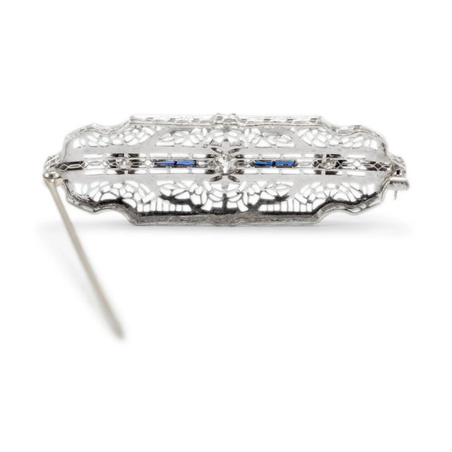 Modern Antique Art Deco 14k White Gold Filigreed Old Cut Diamond & Sapphire Brooch For Sale - Image 3 of 7