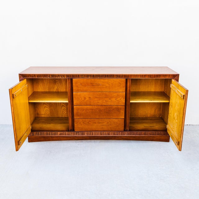 Brown Saltman Restored 1950s Mid Century Modern Ash Sideboard by Paul Frankl for Brown Saltman For Sale - Image 4 of 18