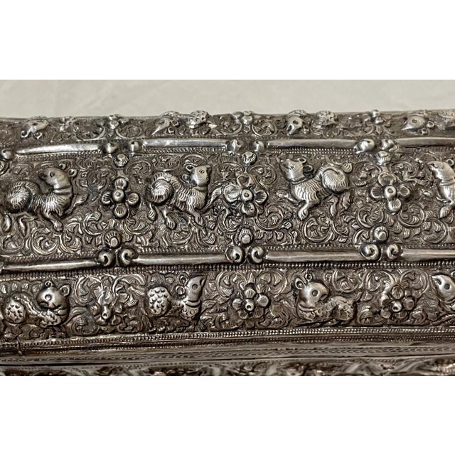 Antique 19th Century Sterling Silver Indian Repousse Tooled Betel Casket Box Jar For Sale - Image 11 of 18