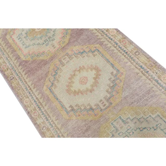 Modern Turkish Oushak Rug Oriental Handwoven Rug 3' X 10'5" For Sale - Image 3 of 10