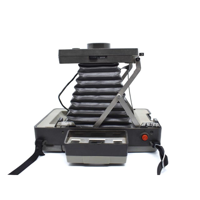 Polaroid Corporation Mid 20th Century Polaroid Automatic Land Folding Rangefinder Camera Model 320 With Clamshell Cover For Sale - Image 4 of 12