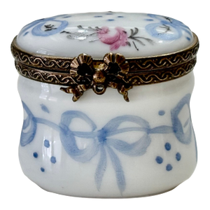 Vintage Limoges- Blue Ribbons and Pink Flowers Porcelain Trinket Box With Bronzy Brass Bow Closure and Accents-Hand Painted