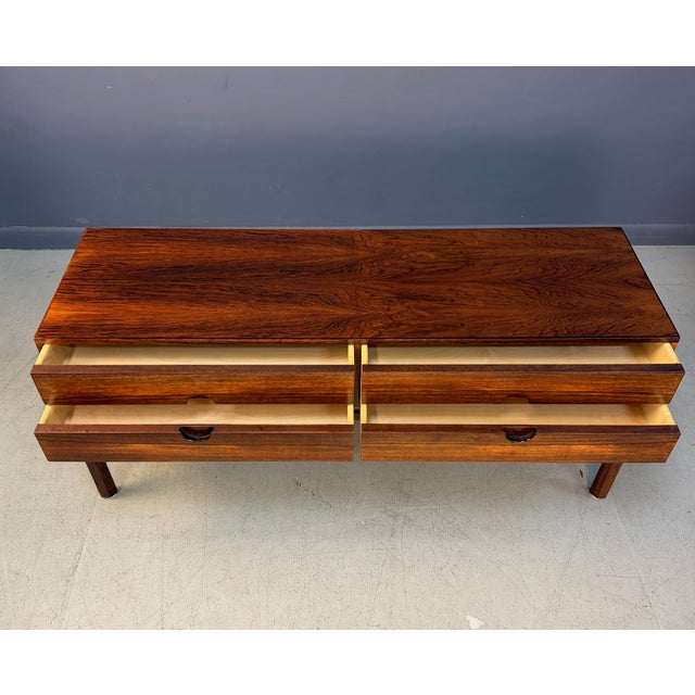 1960s Kai Kristiansen Model 394 “Entre” Rosewood Low Chest for Aksel Kjersgaard For Sale In Philadelphia - Image 6 of 10