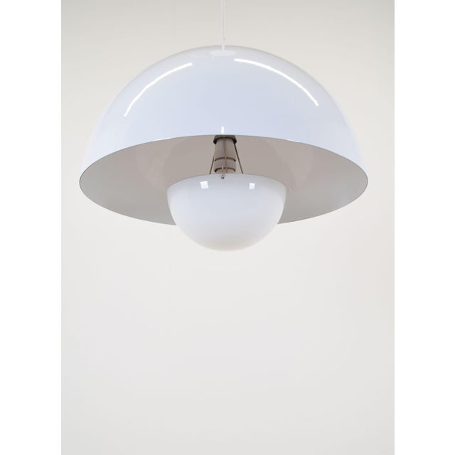 Large Vintage VP2 Flowerpot Light by Verner Panton for Louis Poulsen, 1970s For Sale - Image 3 of 8