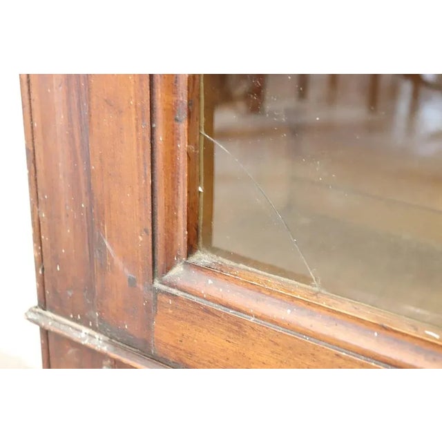 Italian antique in solid poplar wood bookcase. Very linear and essential perfect to be combined even in a modern home. In...