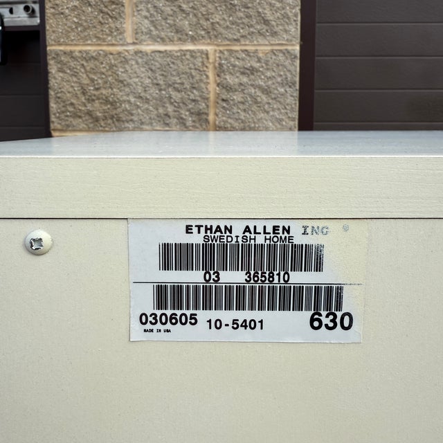 2000s Ethan Allen Swedish Home Collection Gustavian 3 Drawer Bachelor's Chest (10-5401 Linen) For Sale - Image 12 of 16