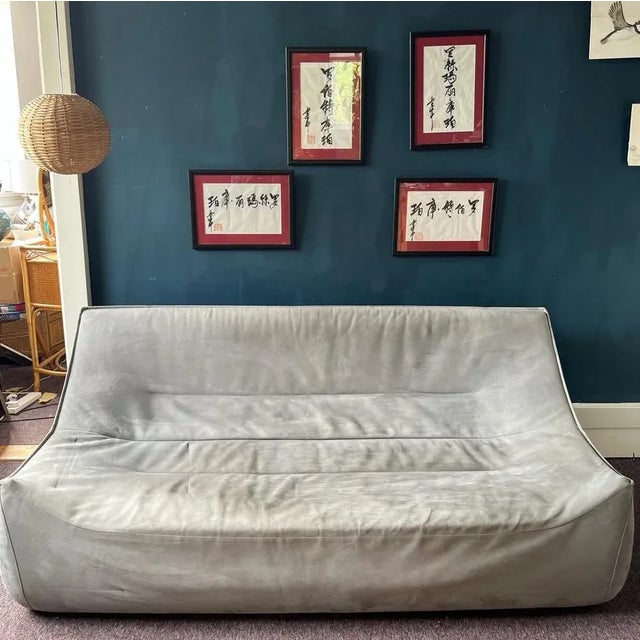 French Pale Blue Suede Settee from Ligne Roset, 1980s, in Very Good conditions. Designed 1980 to 1989 This piece has an...