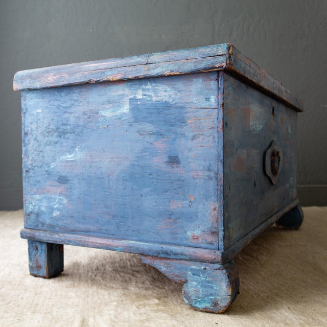 Rustic Blue Painted Cedar Blanket Chest Trunk With Empire C Curved Feet For Sale - Image 14 of 17