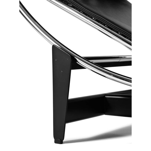 Contemporary 4 Durable Continuously Adjustable Chaise Lounge by Le Corbusier for Cassina For Sale - Image 3 of 7