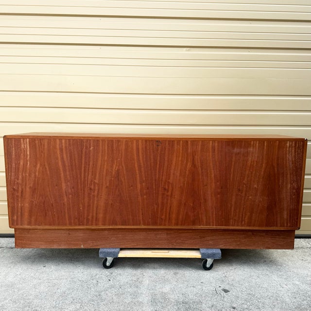 Mid Century Modern Teak Credenza For Sale - Image 12 of 12