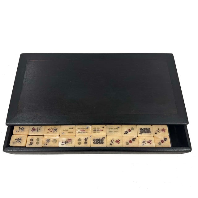 Mid-20th Century Vintage Chinese Mah-Jong Game Set For Sale In Los Angeles - Image 6 of 7