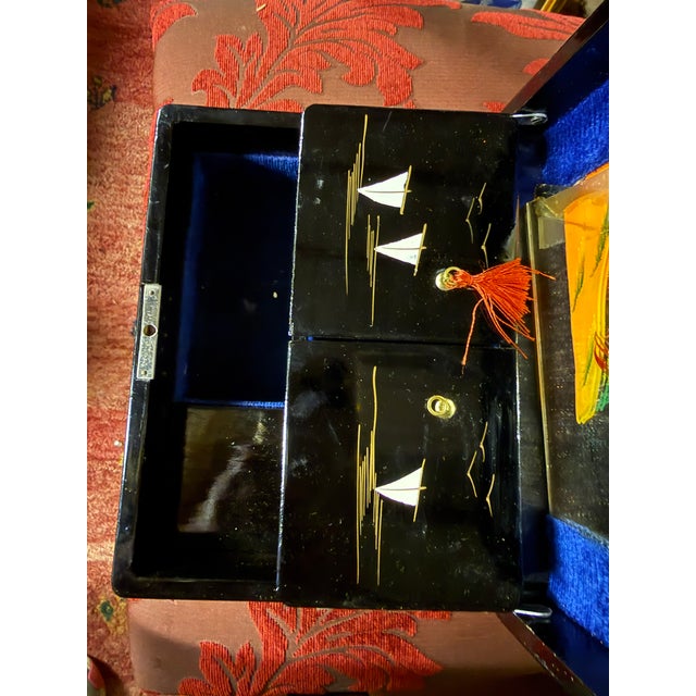Black Mid 20th Century Japanese Black Lacquer Mount Fuji Music Box With Inlaid Mother-of-Pearl For Sale - Image 8 of 8