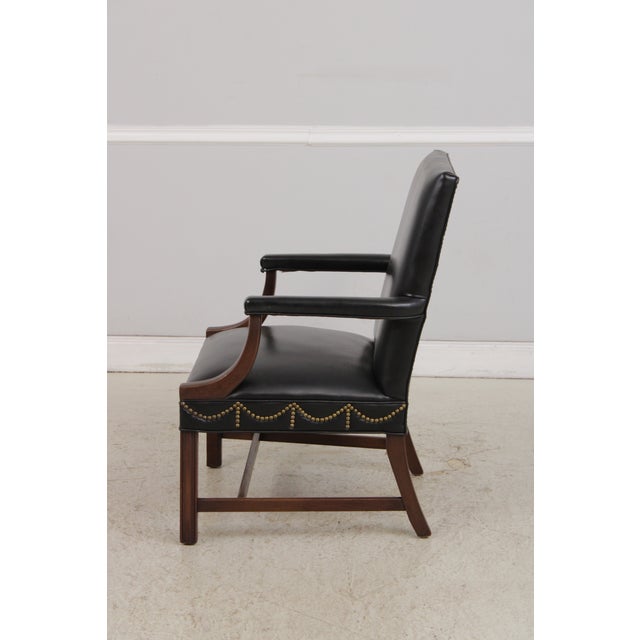 1970s Pair of Hickory Chair Co Leather Mahogany Armchairs For Sale - Image 5 of 17