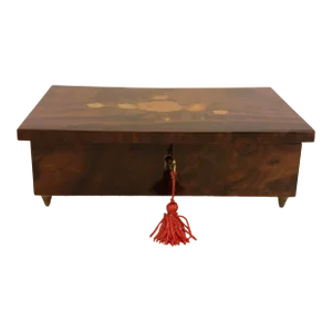 1980s Arabesque Italian Hand Crafted Inlaid Wood Jewelry Box