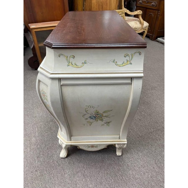 Late 20th Century White Bombay Style Chest of Drawers Dresser, Floral Print, Finished Woodgrain Top, 4 Drawers, Carved For Sale - Image 4 of 12
