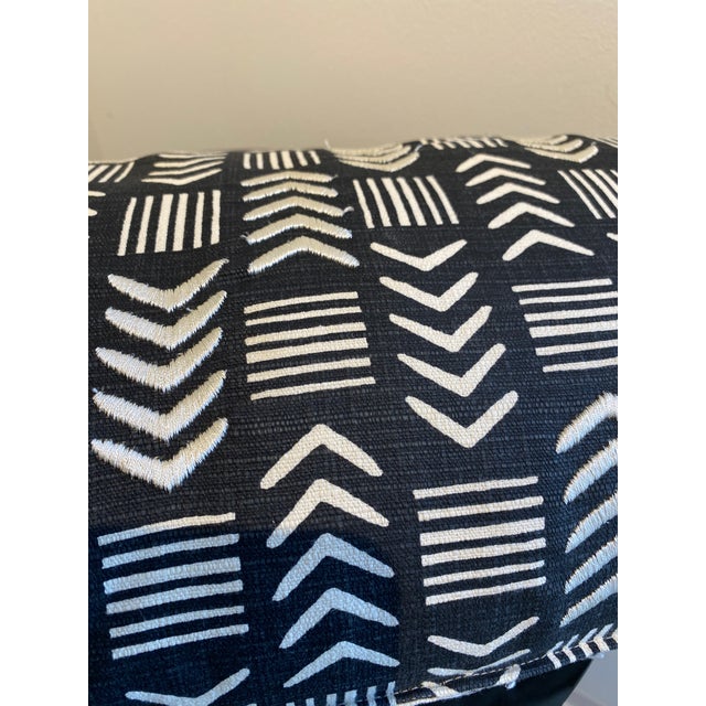 Mid-Century Modern Black & White Lumbar Pillow For Sale - Image 3 of 4