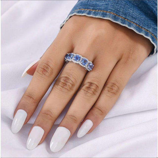 Natural 3.99 cts blue sapphire & 0.43 cts diamond ring in 18k gold For Sale - Image 9 of 18