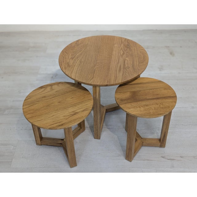 Scandinavian Flow Coffee Tables in Oak, 1970, Set of 3 For Sale - Image 3 of 15