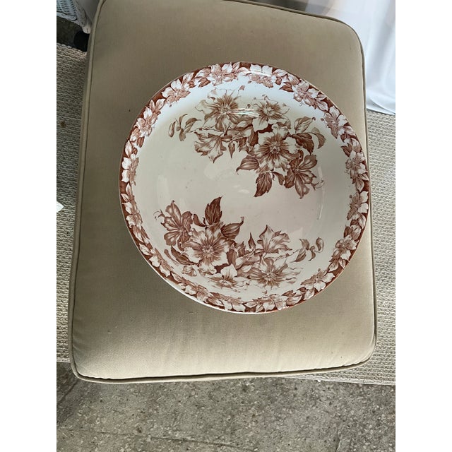 English Late 19th Century English Ironstone Serving Bowl For Sale - Image 3 of 6