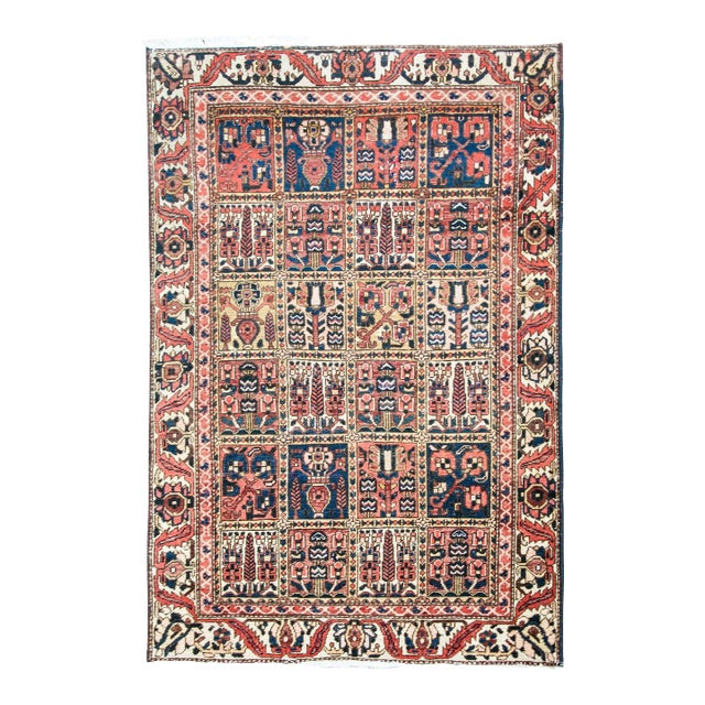 Early 20th Century Bakhtiari Rug For Sale