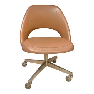 1960s Vintage Saarinen Model #72 Executive Armless Chair For Sale