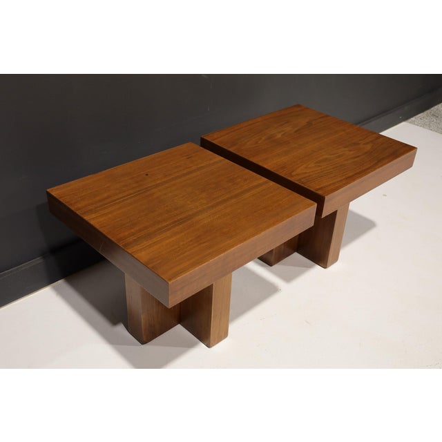 1970s Pair of Cruciform Occasional Tables by Milo Baughman For Sale - Image 5 of 8