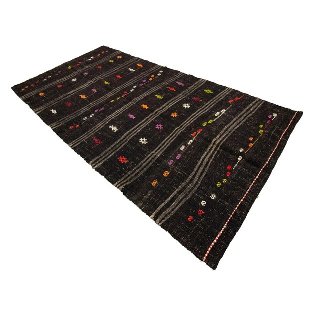 1960s Vintage Embroidered Goat Hair Kilim Rug- 5′4″ × 10′7″ For Sale - Image 4 of 7