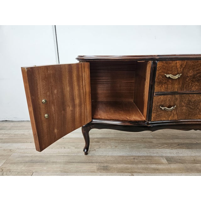 Chippendale Dressing Table in Walnut Burl and Brass, 1940 For Sale - Image 10 of 18