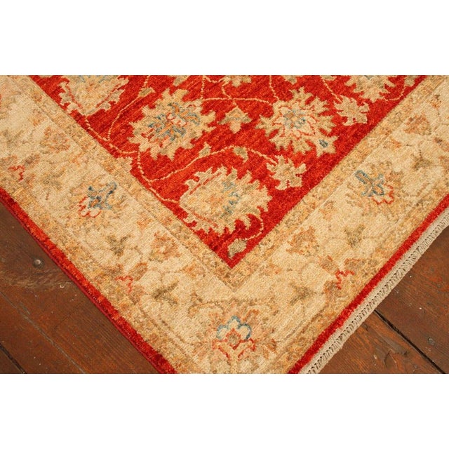 Middle Eastern Rug in Wool For Sale - Image 5 of 11