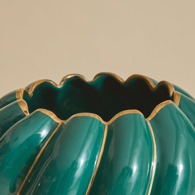 Mid-Century Modern Italian Green Ceramic Swirl Vase, 1950s For Sale - Image 3 of 8