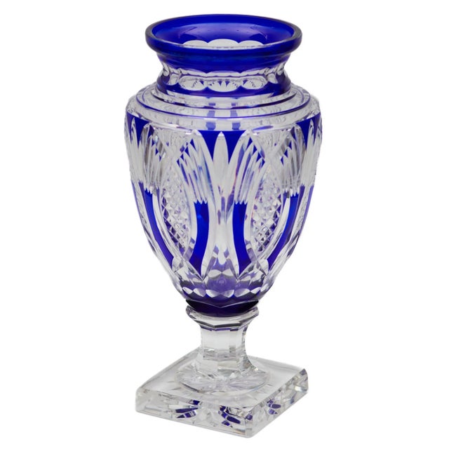 Large Amphora-Shaped Vase in Colored Crystal For Sale - Image 3 of 7