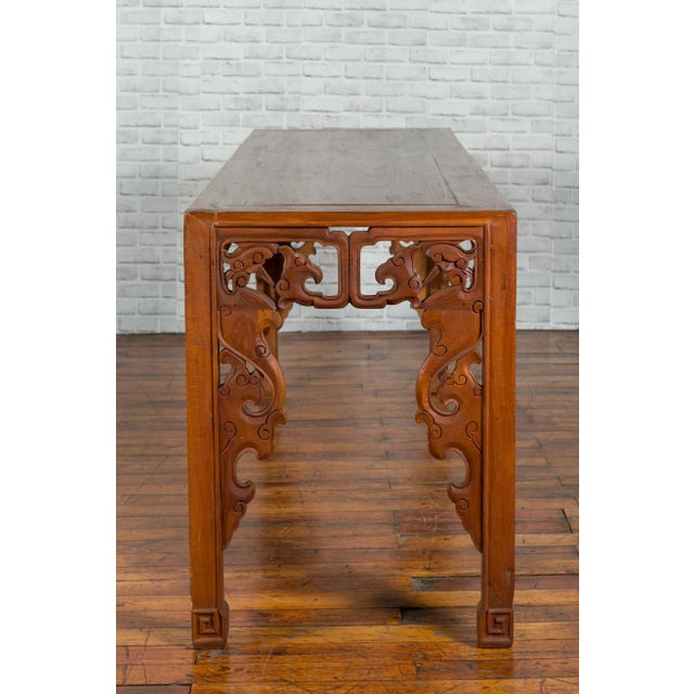 Asian Mid 19th Century Chinese Console Table with Cloud-Carved Apron and Scrolling Feet For Sale - Image 3 of 12