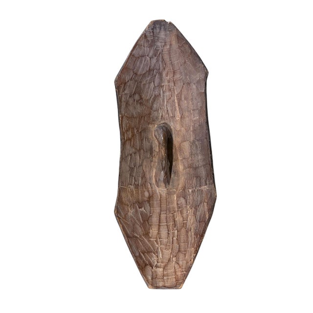 1980s Large Vintage African Bamileke Tribe Shield Cameroon 44.25" H For Sale - Image 5 of 5